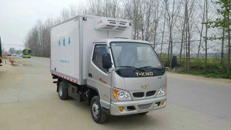 程力工程車