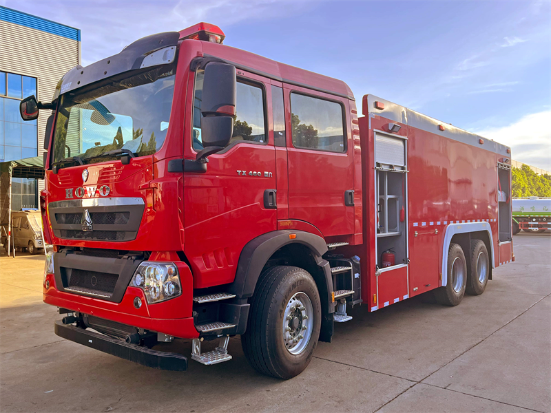 云南消防車廠家哪里有——程力消防車供應(yīng)商
